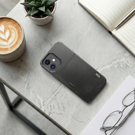 Coque R2B compatible avec iPhone 11 – Porte-cartes pour 3 cartes – Coque de téléphone avec protecteur d’écran – Modèle Utrecht