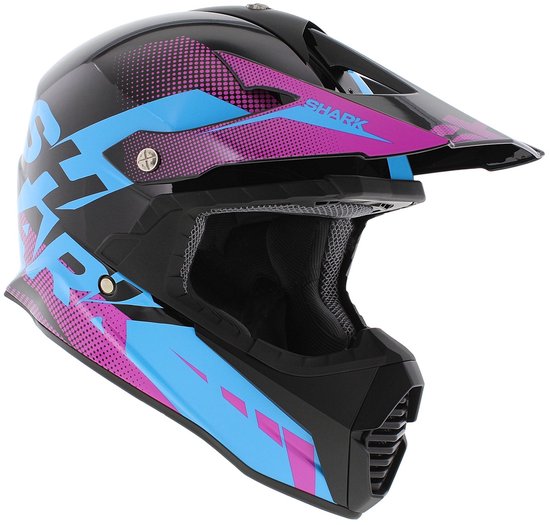 Vue latérale d'un casque de cross noir avec des motifs roses et bleus.