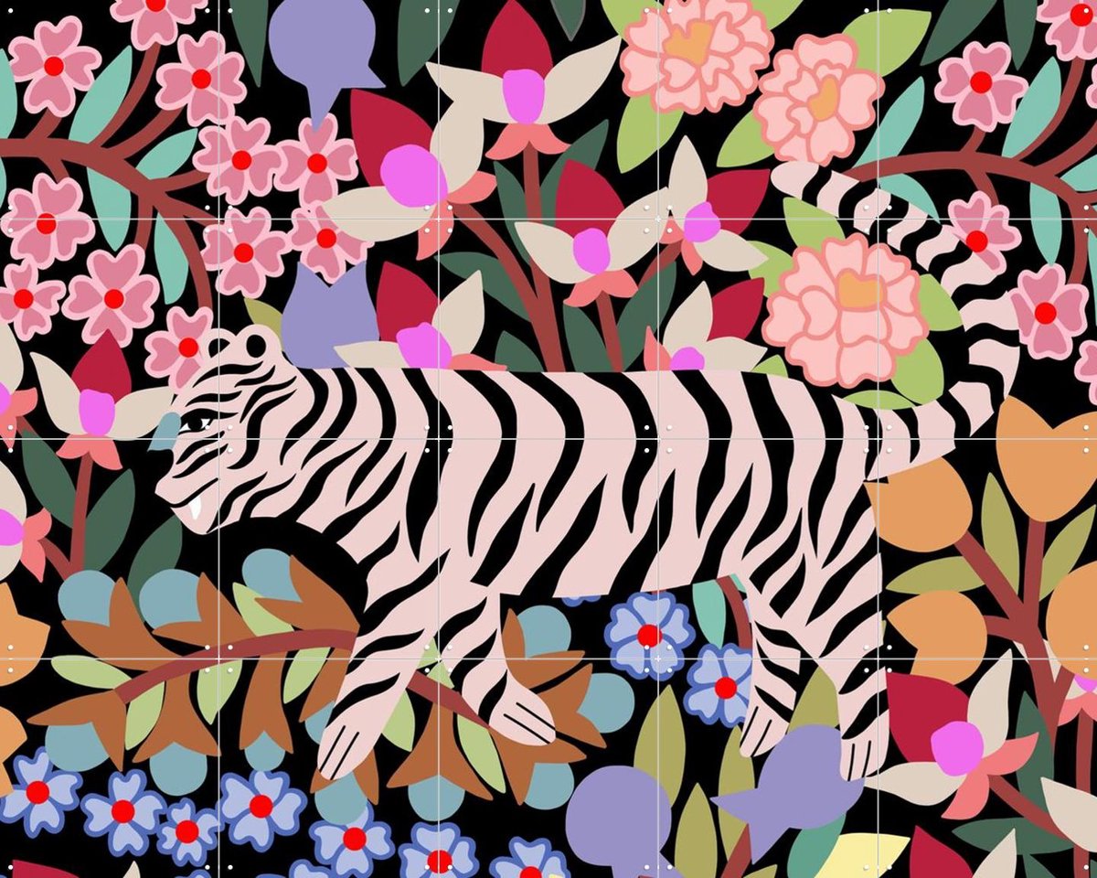 IXXI Tiger in Flowers, Sasha Ignatiadou - 100 x 80 cm - Gratis ophangtool - Grote wanddecoratie en posters - Speels, Kleurrijk, Digitale Kunst