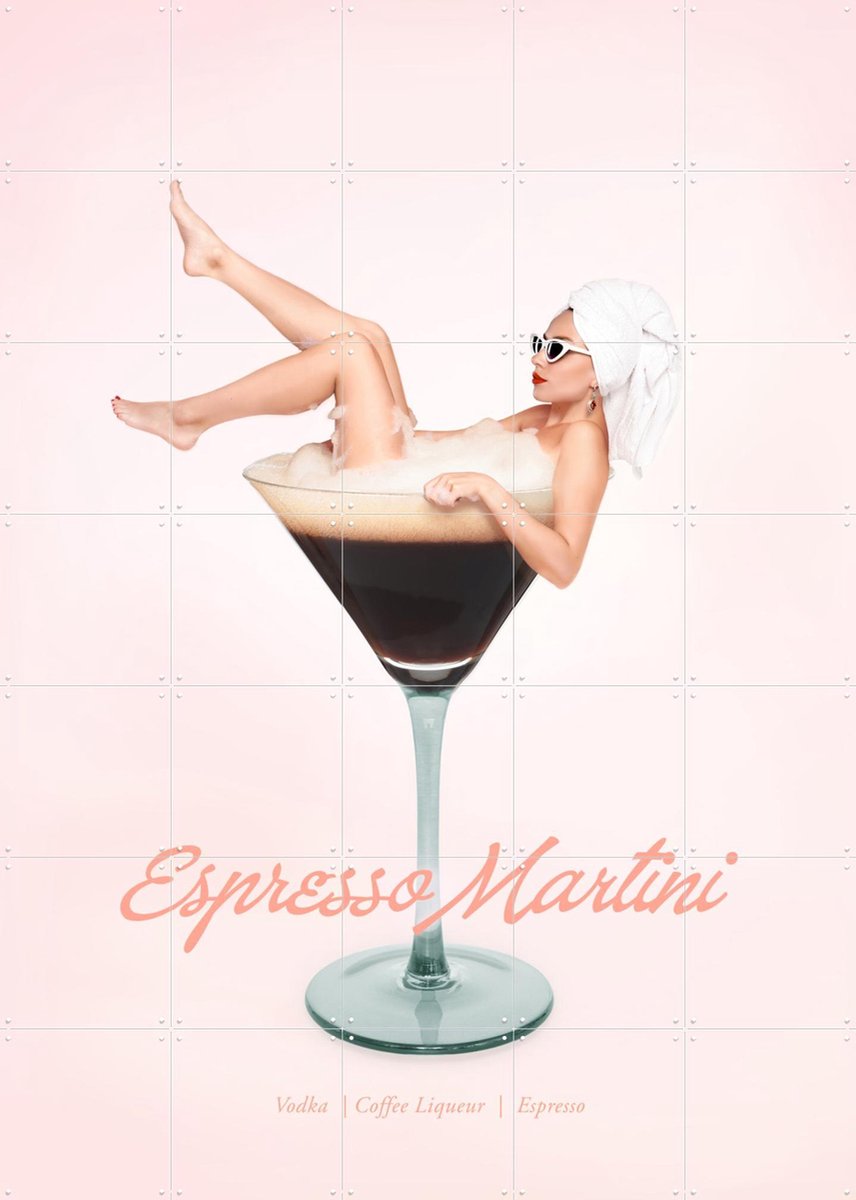 IXXI Espresso Martini, Paul Fuentes - 100 x 140 cm - Grote wanddecoratie en posters - Pop art, Fotografie, Speels, Grafisch Ontwerp, Keuken Roze
