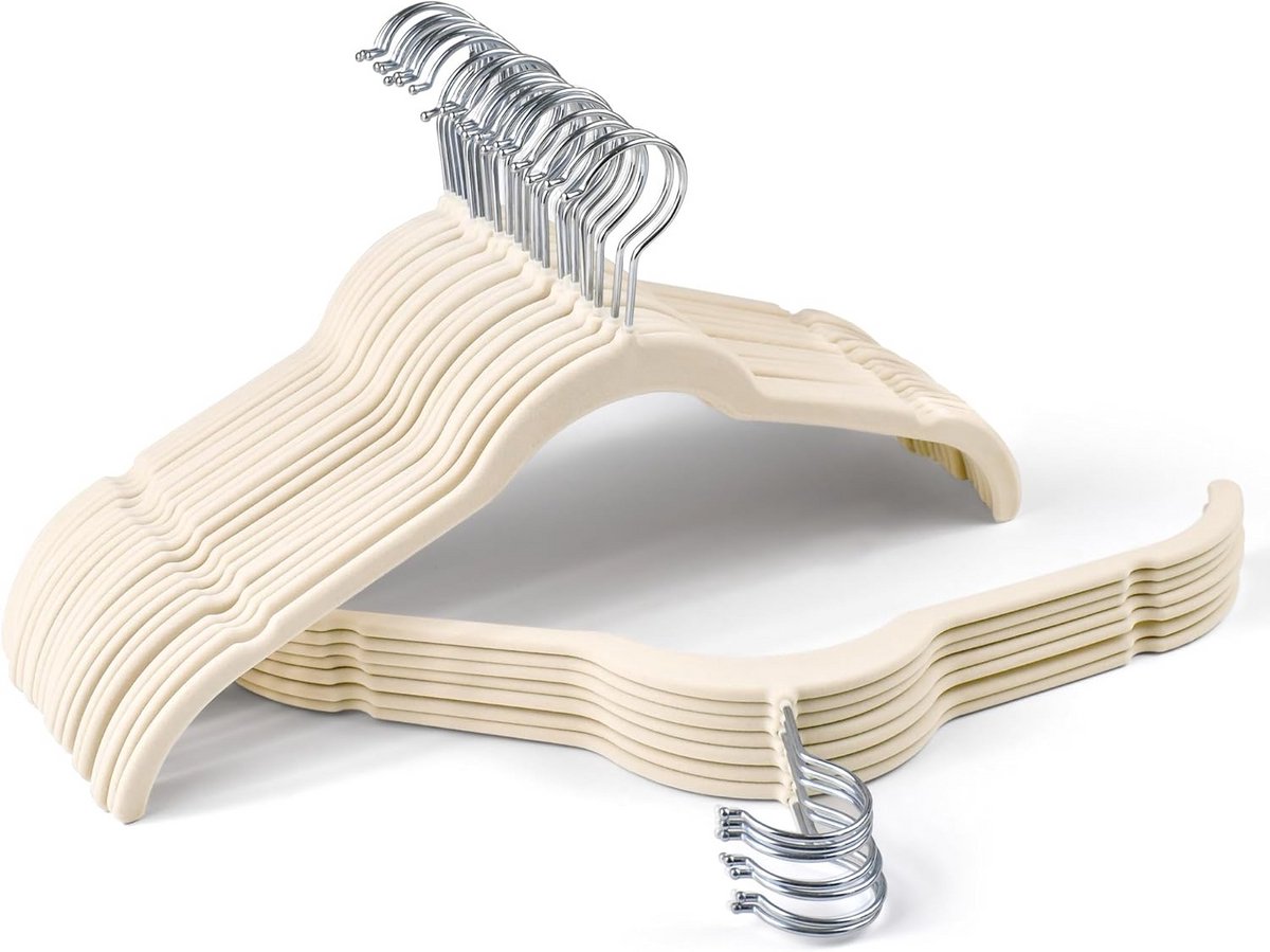 Set van 30 Fluwelen Hangers - Antislip en Ruimtebesparend met Draaibare Haak