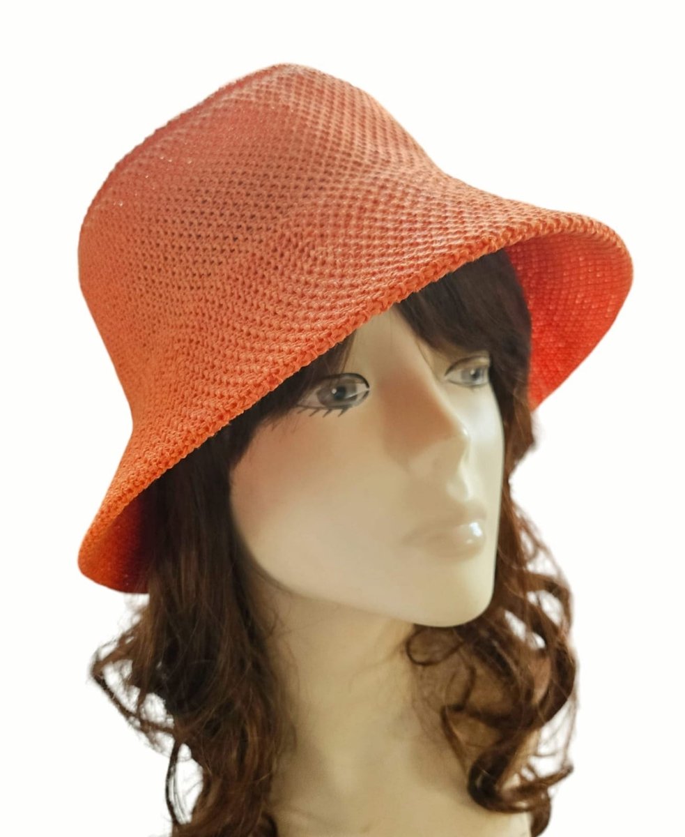Mooie Dames gehaakte zonnehoed Oranje - Bucket hat UV bestendig HOED (UPF50+) - Gehaakte , licht -Vouwbaar - One size Verstelbaar 56-60 cm| Fietsen| Strand| Vakantie| Varen | Zeilen| Paardensport| Wandelen| Cadeau Moederdag
