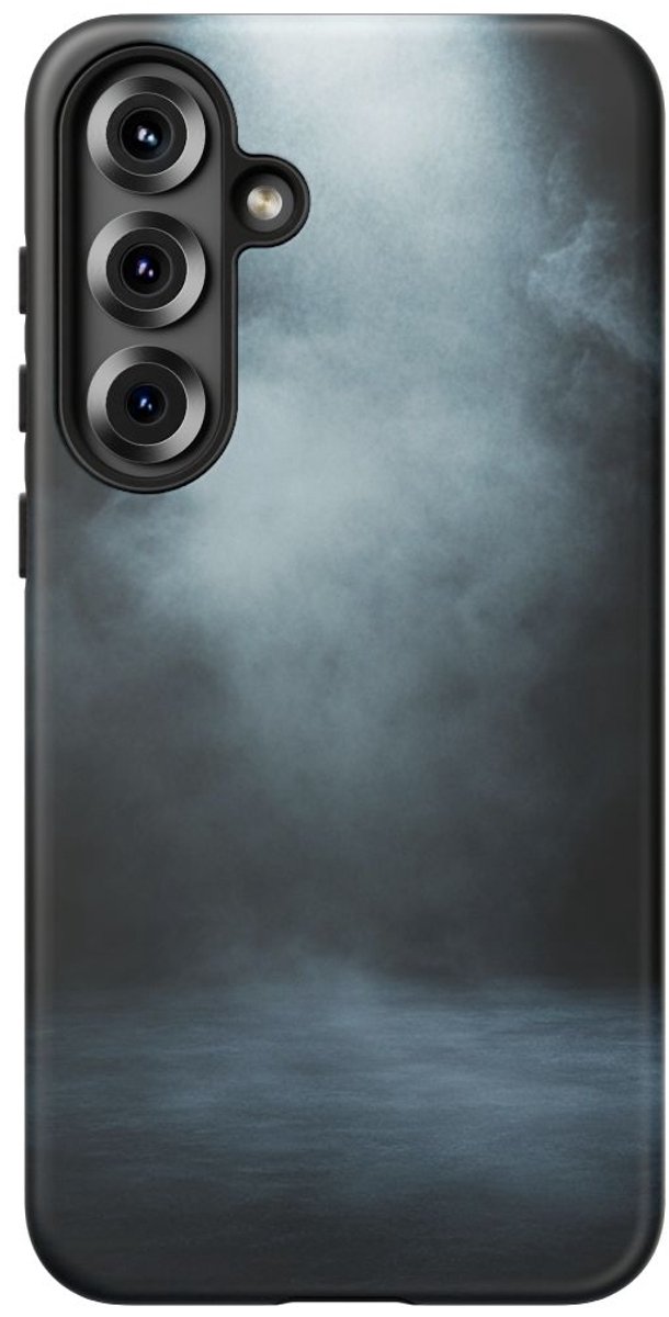 Mistig Spotlight Tafereel – Telefoonhoesje Geschikt voor Galaxy S25 Plus