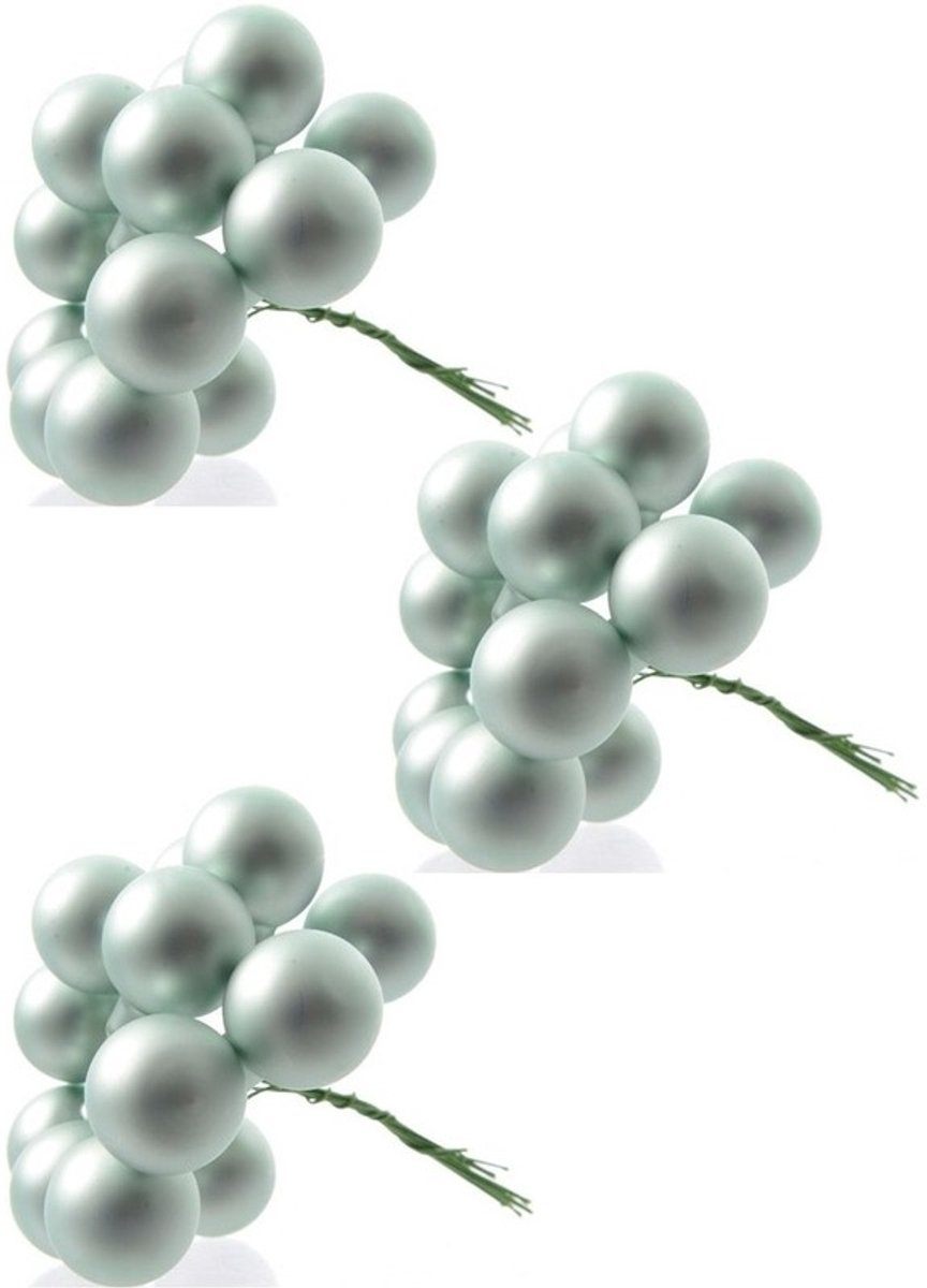 Decoris mini kerstballetjes op stekers - mintgroen glas - 30 stuks - D2 cm.