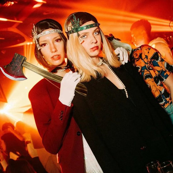 Allecto Plus - Realistische Nep Bijl Houten Speelgoed voor Halloween - Bloedige Bijl voor Buitenspelen. — afbeelding 4