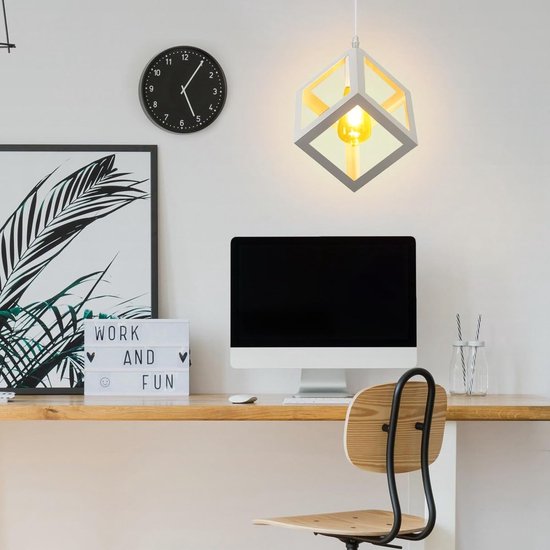 iDEGU Plafondlamp, moderne kroonluchter, kooivorm, plafonlamp, vintage, lampenkap in geometrische stijl, van metaal, E27, verlichting voor slaapkamer, woonkamer, restaurant, kubusvorm, 16 cm, goud