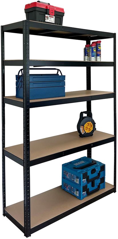 Zwart metalen opbergrek, 180x120x40cm, gevuld met gereedschap: gereedschapskisten, spuitbussen en haspel.