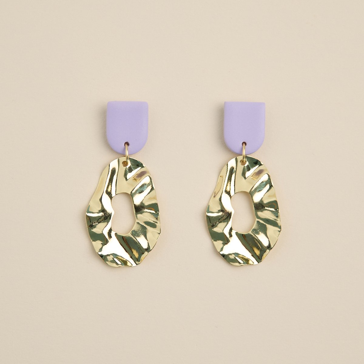 Goud oorbellen -Handgemaakte oorbellen van klei -LYHO Sieraden -4,5 cm -Goud oorbellen / Kleur Lila -Lia earrings -Roestvrij staal -Waterdicht -Nikkel vrij -Kerst cadeau -Sinterklaas cadeau -Valentin -Moederdag