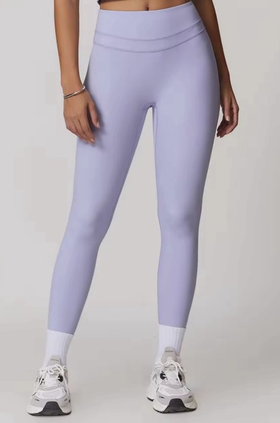 Set de sport Eclipse - Taille S - Lilas - Ensemble de sport 5 pièces avec soutien-gorge, haut à manches courtes, haut à manches longues, legging taille haute et short - Violet - Sans coutures et coupe Comfort