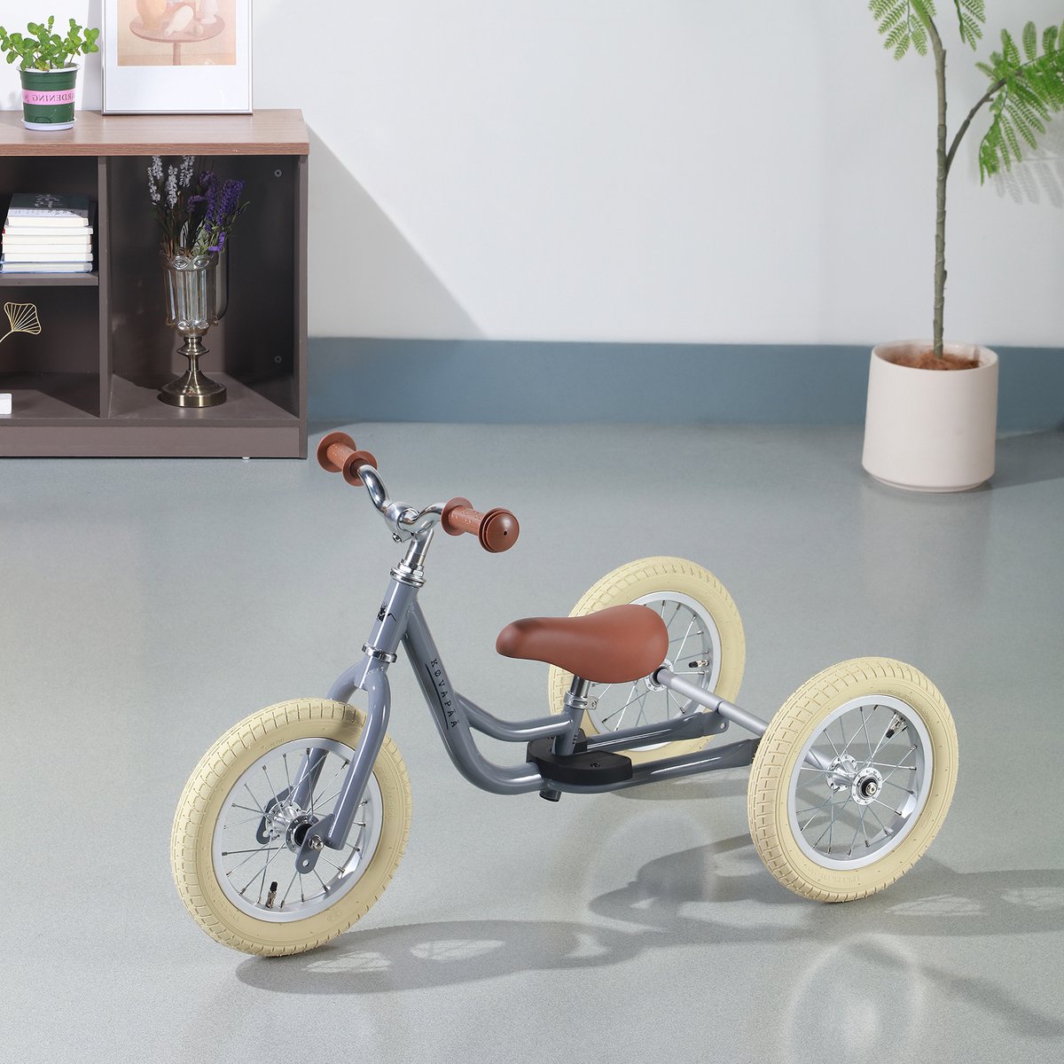 Køvapää Trike - 2 in 1 Loopfiets - 1.5 t/m 4 jaar - Met Naamsticker - 12 inch – Loopfiets - Grijs — afbeelding 12