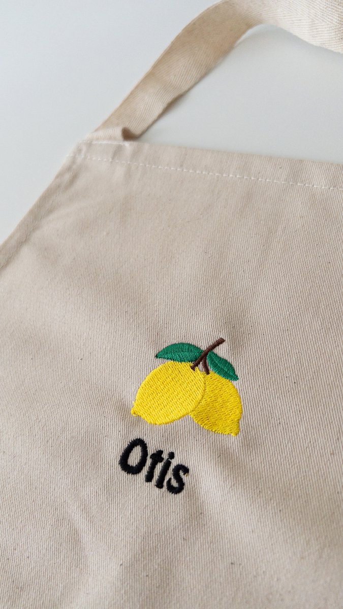 Kinder kookschort met naam - gepersonaliseerd - 100% katoen - kinderschort geborduurd - kids apron - custom made apron - kinderkok - koken cadeau - kinder cadeau - kado met naam - gepersonaliseerd cadeau kind - keukenschort - Sinterklaas - Kerst
