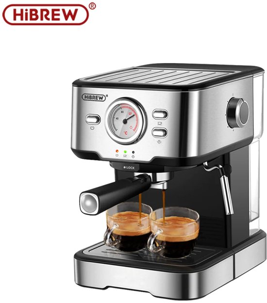 HiBREW 20-bar espressomachine in roestvrij staal met twee glazen kopjes gevuld met espresso.