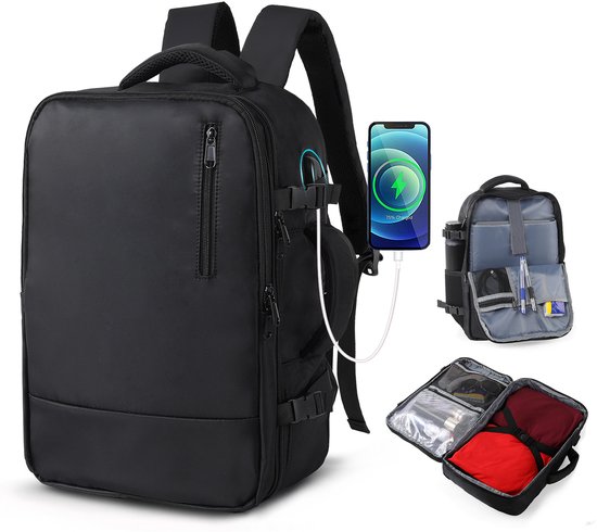 Zwarte rugzak met USB-poort, smartphone opgeladen, met open binnenvak en draagtas.