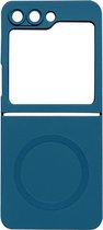 Stravo Hoesje Geschikt voor Samsung Galaxy Z Flip 6 – Siliconen Cover Hoes met MagSafe – Slank & Lichtgewicht – Schokbestendig – Anti-Fingerprint – Siliconen Case voor Samsung Galaxy Z Flip 6 - Blauw