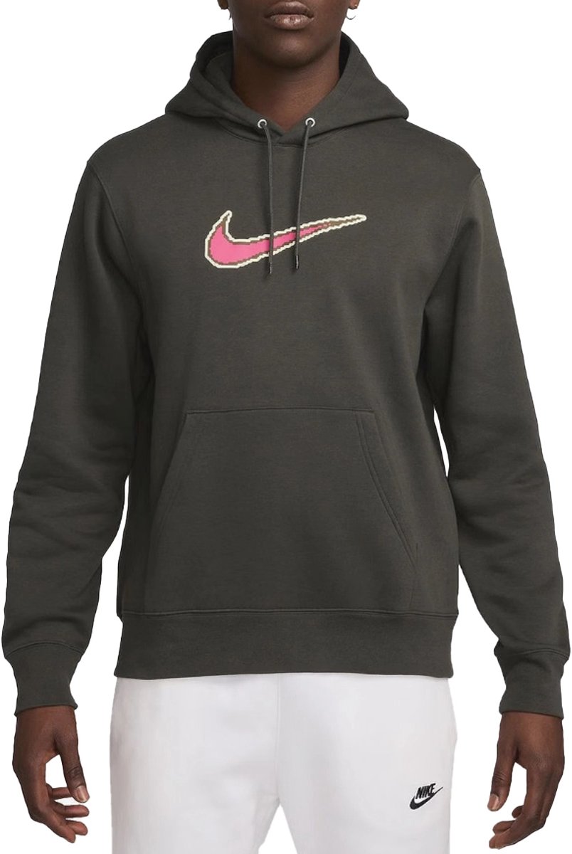 Nike sportswear club fleece hoody neo varsity in de kleur . Groen