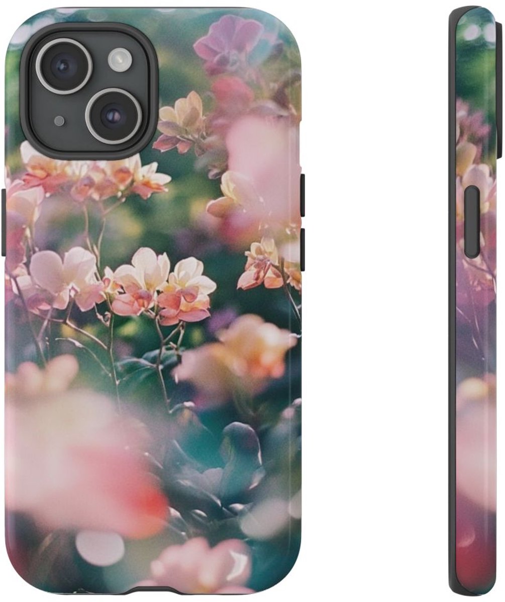 Zachte Roze en Perzik Bloemen – Telefoonhoesje Geschikt voor iPhone 15