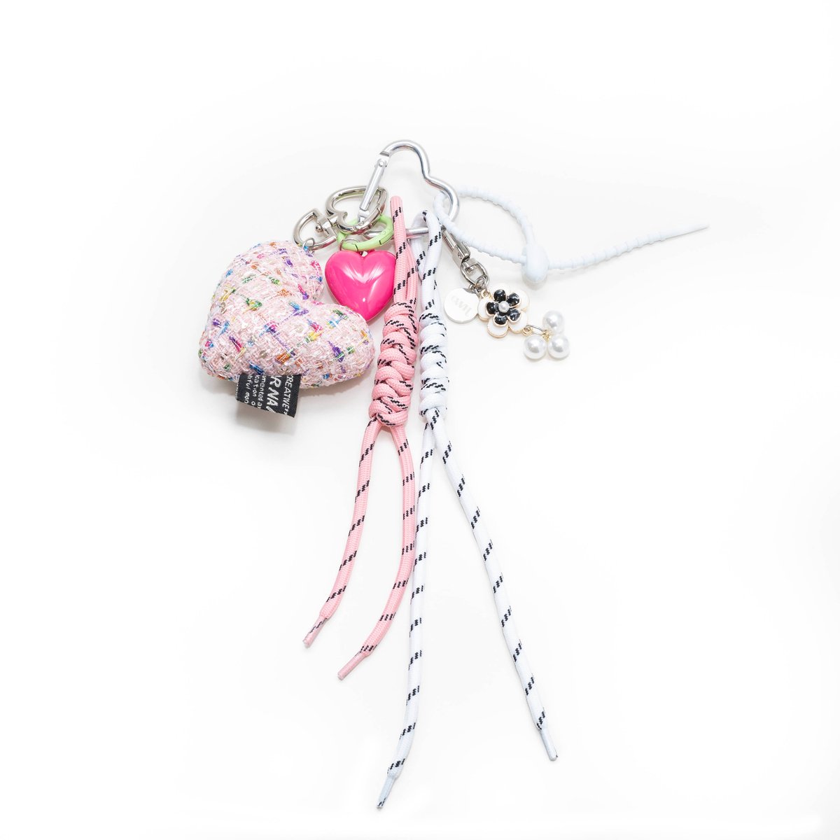 xoxo Wildhearts Bag Charm - Tweed Heart - Pink - Hangertje voor handtas - Accessoire voor dames tas - Touwtje met hart - Hartjesketting - Sleutelhanger - Roze
