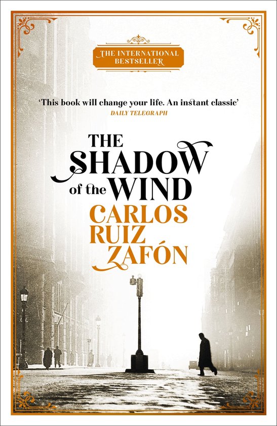 Boek "The Shadow of the Wind" door Carlos Ruiz Zafón. Internationale bestseller. "Dit boek zal je leven veranderen. Een instant klassieker"