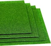 Allecto Plus - Miniatuurweide modelbouw gazon kunstgras - Set van 4 - Voor microgras miniatuurtuin - Decoratie voor poppenhuis - Buiten en binnen gebruik - 15 x 15 cm