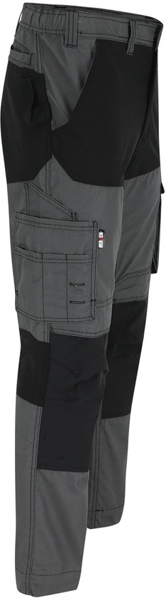 Werkbroek in donkergrijs en zwart met cargo zakken.