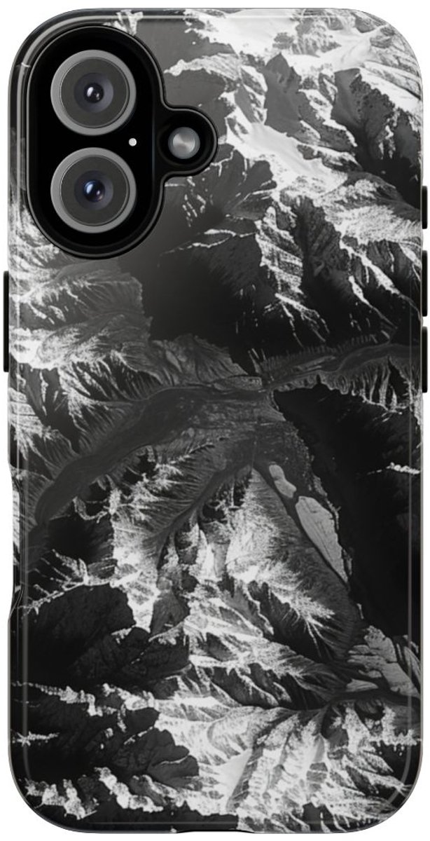 Zwart-Wit Berglandschap – Telefoonhoesje Geschikt voor iPhone 16