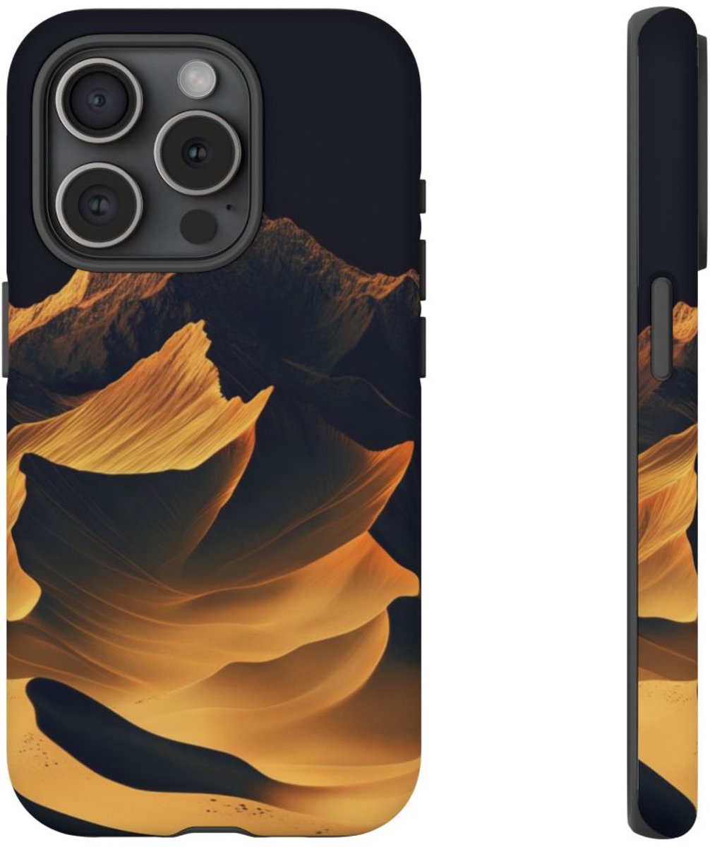 Gouden Gradient Bergen – Telefoonhoesje Geschikt voor iPhone 15 Pro