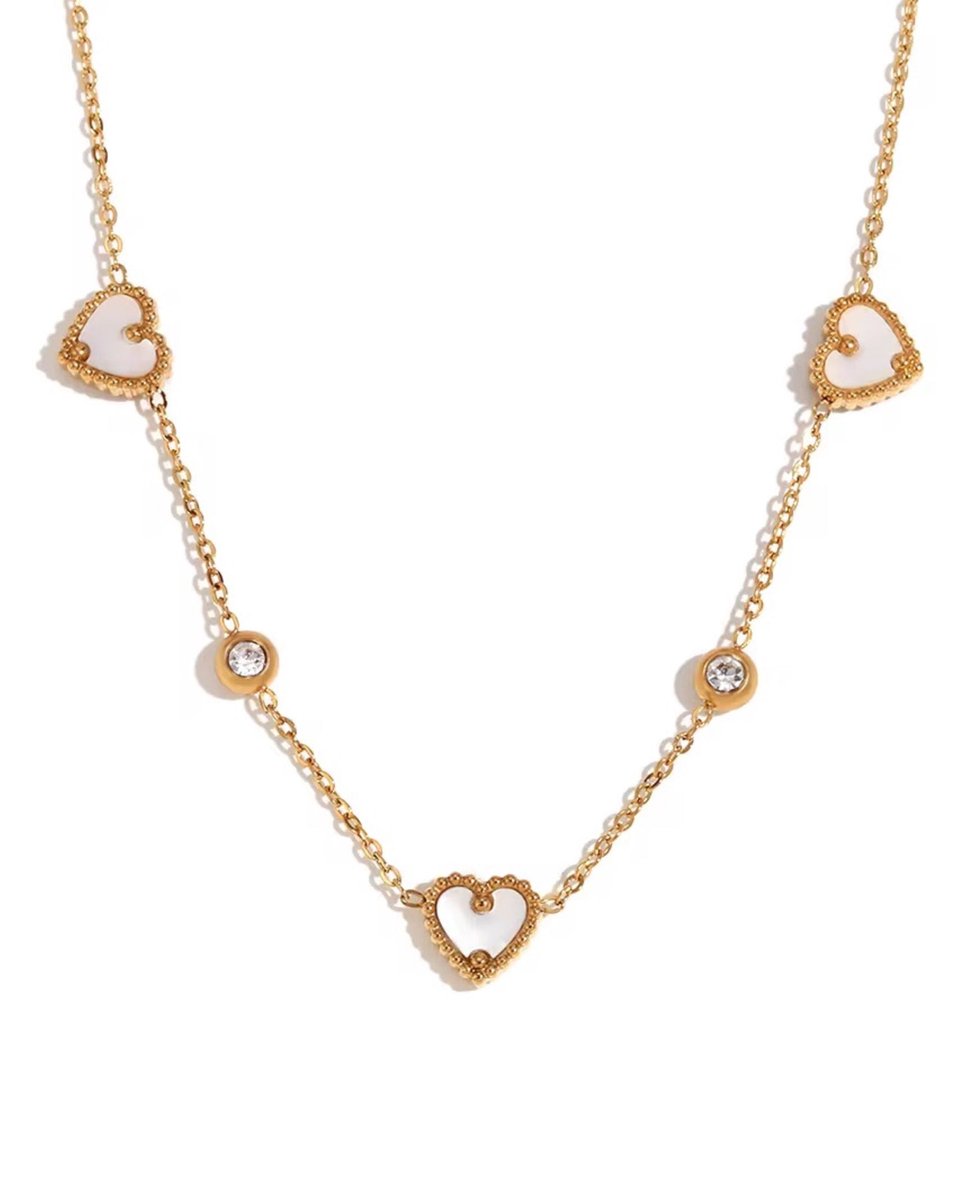 Cliste Couture - Milana Heart Necklace - Sieraden - Vrouwen Ketting - Goudkleurig - Ketting Dames