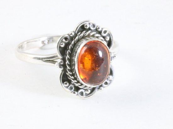 Bague en argent finement travaillée avec ambre - taille 19,5