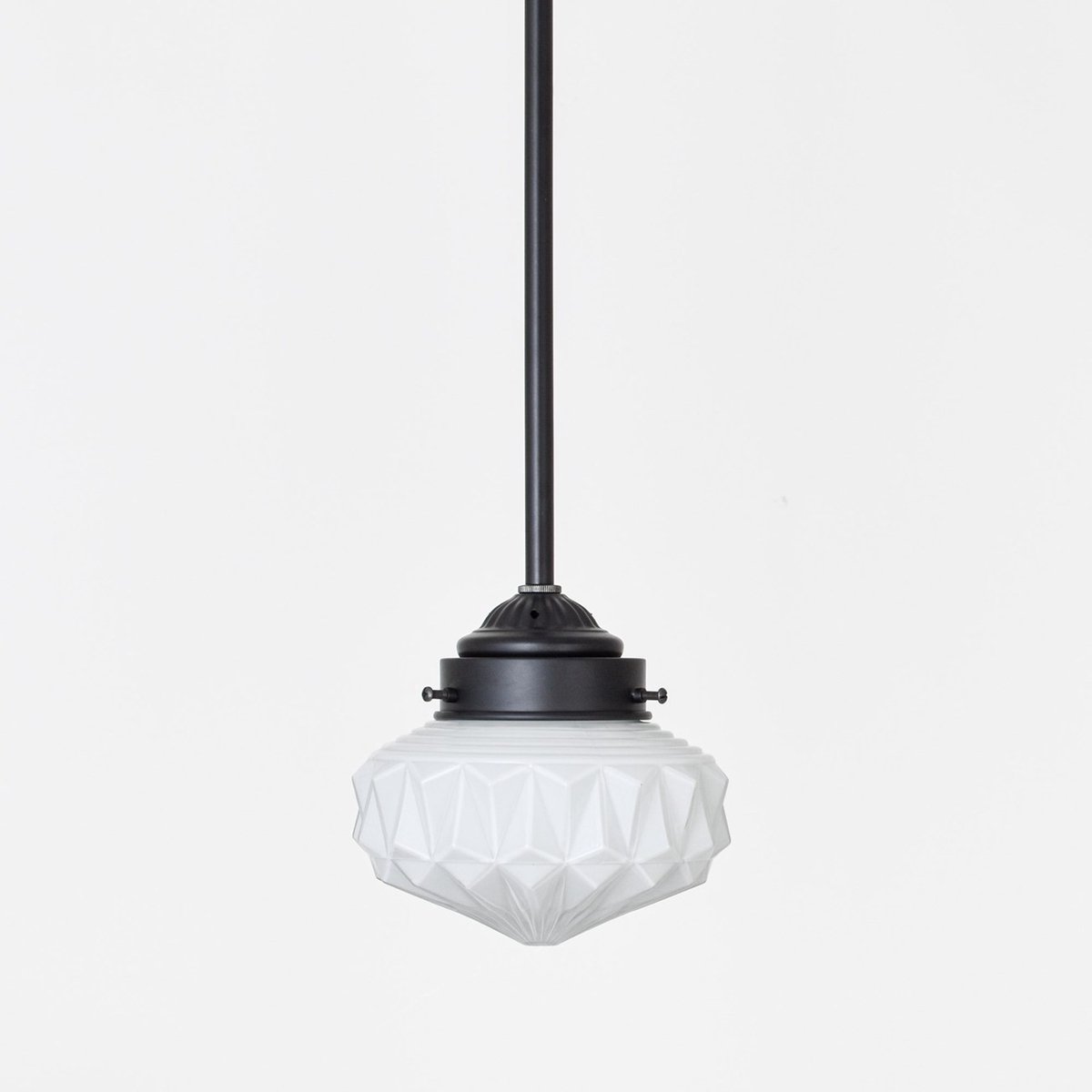 Coloured by Art Hanglamp Eternal Star Moonlight - Art Deco Trade Zwart