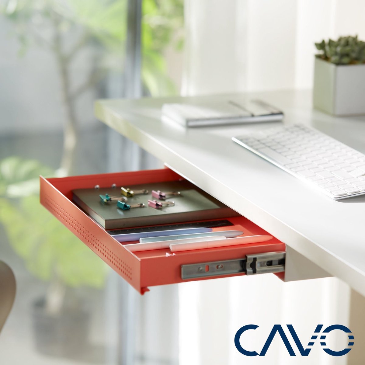 CAVO Stalen Documentenlade 220 Mm Zwart Afsluitbaar Met Kabeldoorvoer Lade Voor Onder Bureaus 2040307180