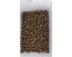 Steur voer perfect uitgebalanceerd 16mm. Bolies steurvoer 5kg