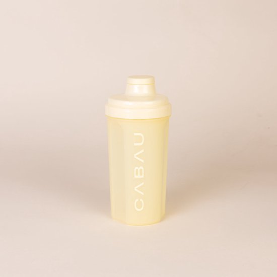 Foto: Cabau shaker butter yellow shakebeker 500ml voor shakes boosters pancakes bpa vrij lekvrij vaatwasserbestendig met zeefje voor klontvrij mixen sport shaker voor vrouwen fitness accessoire
