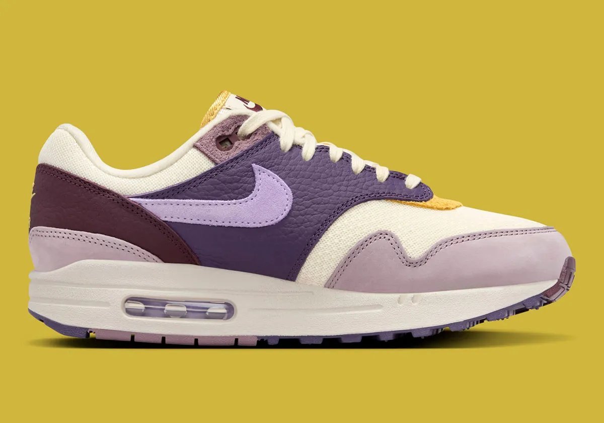 Nike Nike Air Max 1 ’87 �Hydrangeas� Sneakers Multicolor