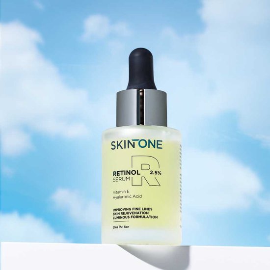 SKINTONE SKIN® - Retinol Serum - Vitamine E & Hyaluronzuur - Huid Verjonging - Collageen - Anti Aging - Anti-Rimpel - Celvernieuwing - Anti-Acne - Elasticiteit - Fijne lijntjes - Rimpels - Doffe huid - Hydratatie - Poriën – Gezichtsserum - 60ml