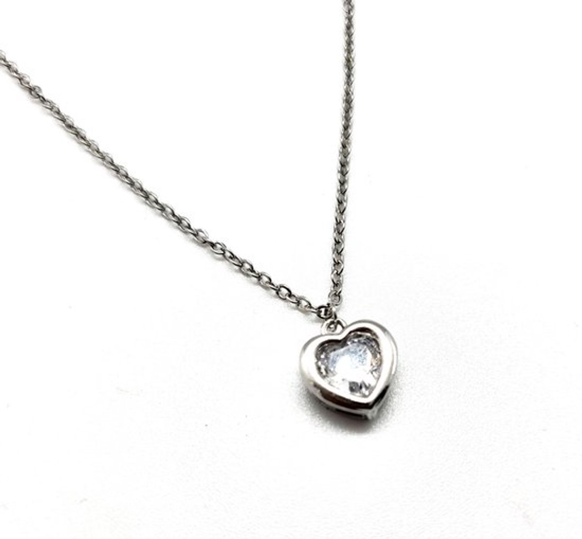 LiLaLove Meisjes Ketting- Ketting Hartje Diamant- Ketting meisje Zilver 925- Ketting met diamanten hartje- Love- Subtiel- Kind