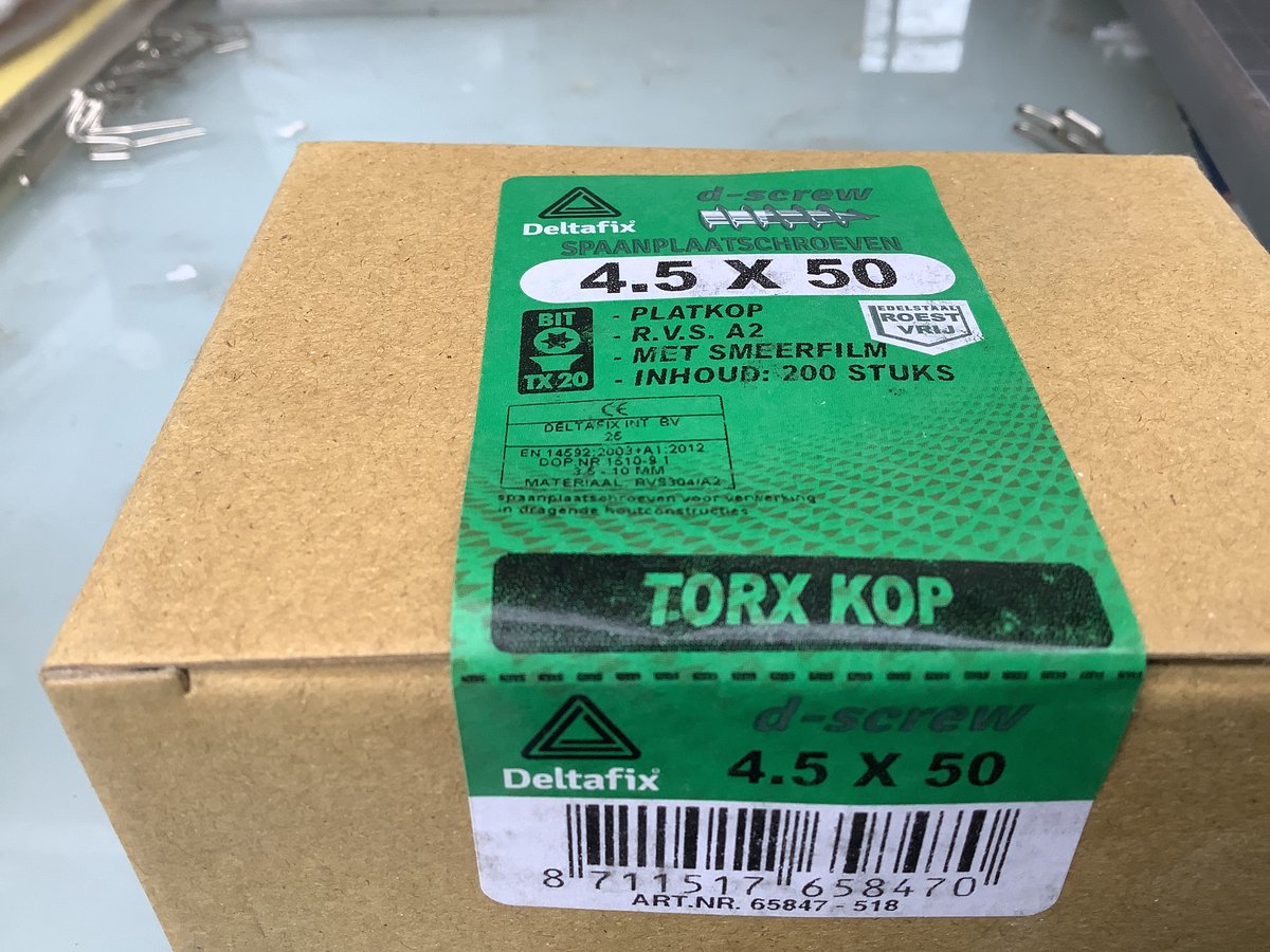 Deltafix spaanplaatschroef platkop / torx r.v.s. a2 4.5 x 50 mm 200 st.