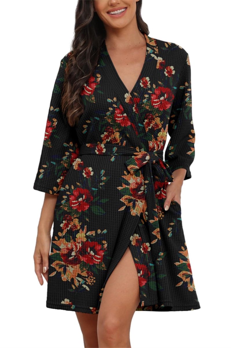 Dames Badjas - Wafelstof - Kort Model met 3/4 Mouwen - Voor Reizen, Sauna en Loungewear - Bloemen Roodbruin Zwart, XL