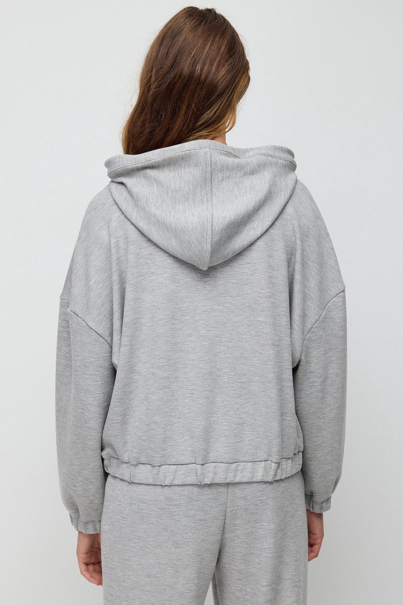 Sweat à capuche court doux