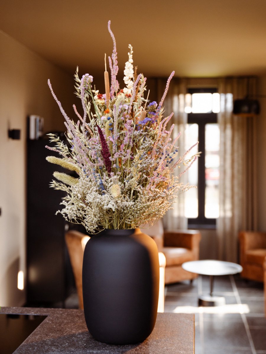 Droogbloemen boeket "Love Nature" | Inclusief vaas | 70cm | Natuurlijk en Chique | Een boeket dat jouw interieur een natuurlijke uitstraling geeft