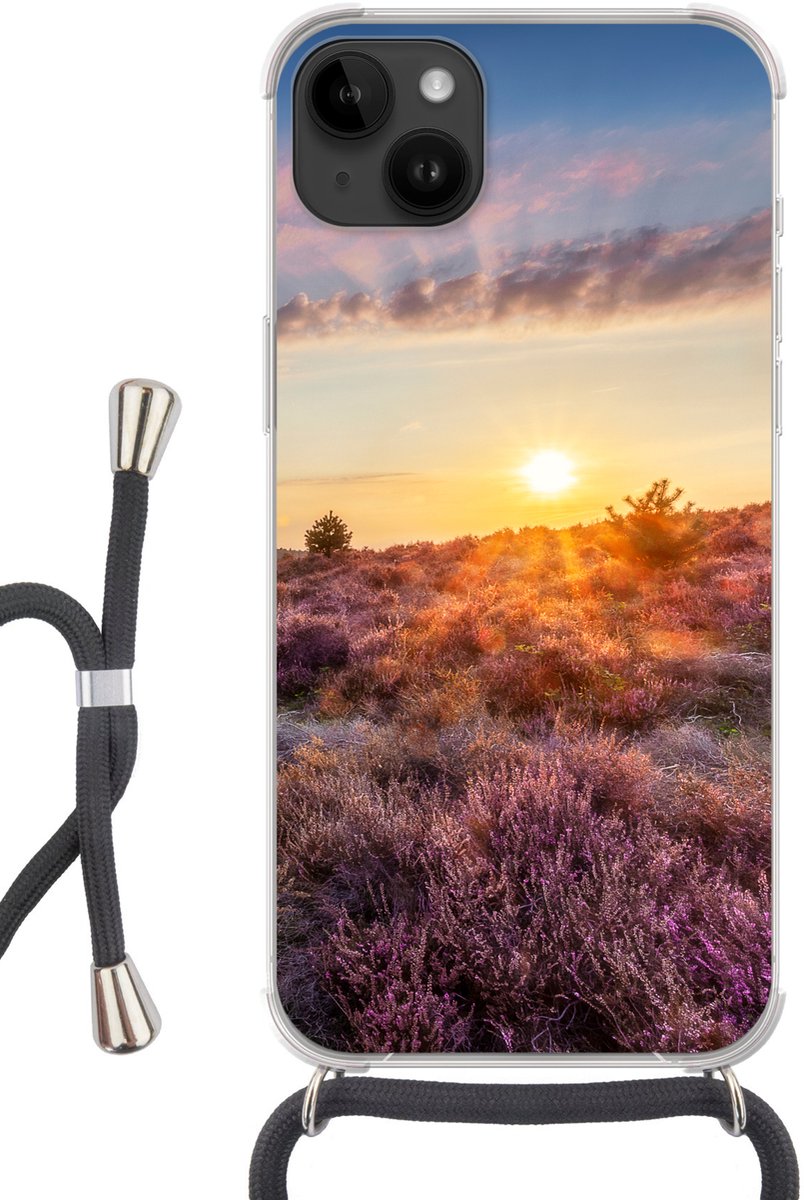 Telefoonhoesje Geschikt voor Apple Iphone 14 Max - Bloeiende heide tijdens zonsondergang in Nederland - Siliconen - Crossbody - Backcover met Koord - Telefoonhoesje met koord - Hoesje met touw Telefoonhoesje