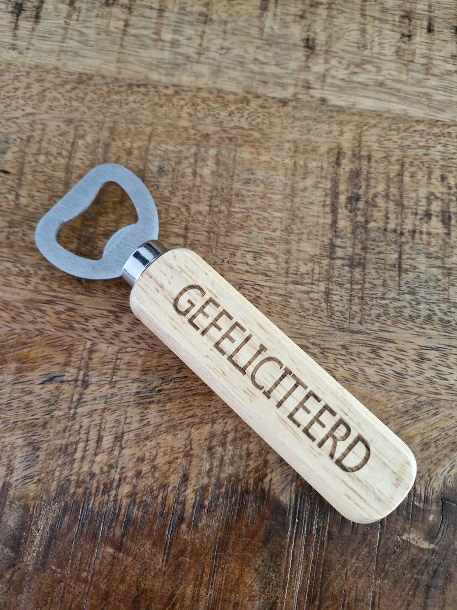 Hand Flesopener Gefeliciteerd