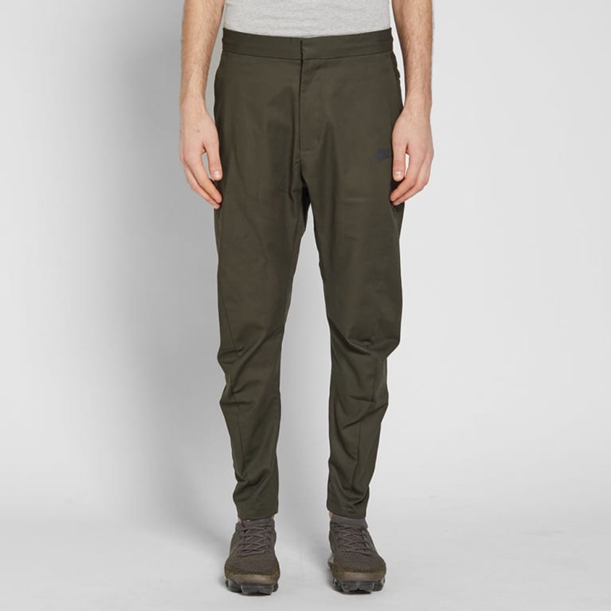 Woven Pants Nike Herenbroek Donker Standaard Fit Groen