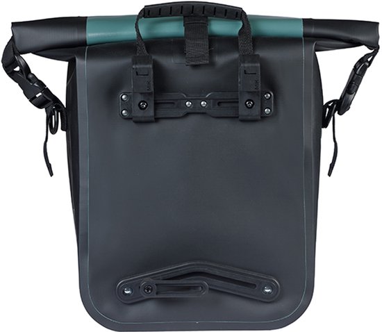 Basil Rivo - Enkele fietstas - 12-15 liter - MIK Hooks - Waterdicht - Reflectie details - Tarpaulin - groen van Basil — afbeelding 2