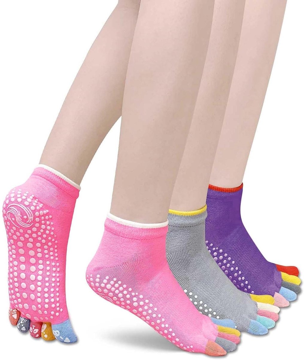 Allecto Plus - 3-pack Dames Teensokken Antislip Yoga-sokken Rood Grijs Paars Medium - Comfortabele sokken met antislip voor yoga - Damesaccessoires