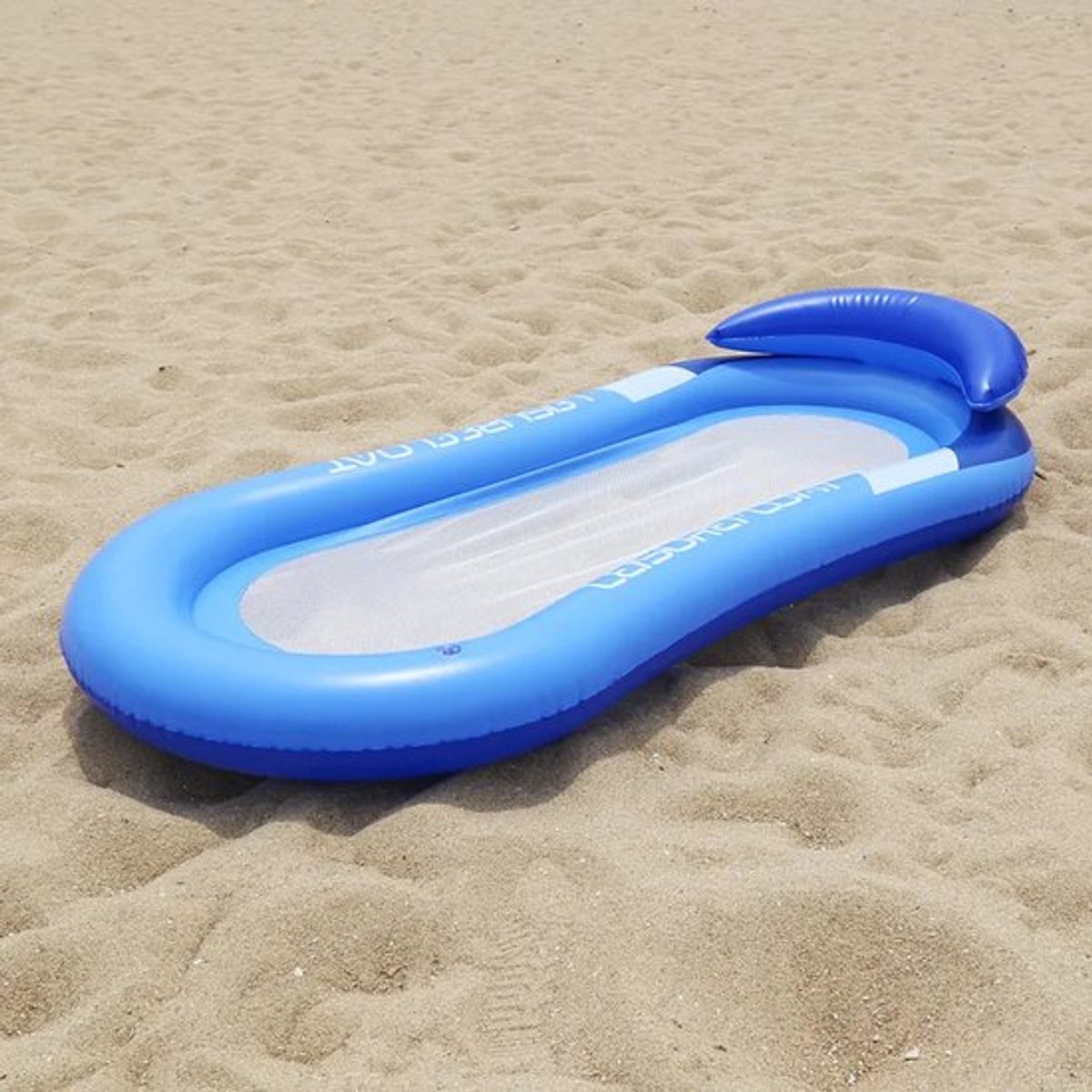 Luxe Waterhangmat XL - 160 x 84! - Water Luchtbed - Pool Float - Aqua Hammock - Zwembad Drijver - Opblaasbaar Matras - Luchtmatras Zwembad - Luchtbed - Water Speelgoed - Zomer Speelgoed - Zwembadspeelgoed - Donker Blauw