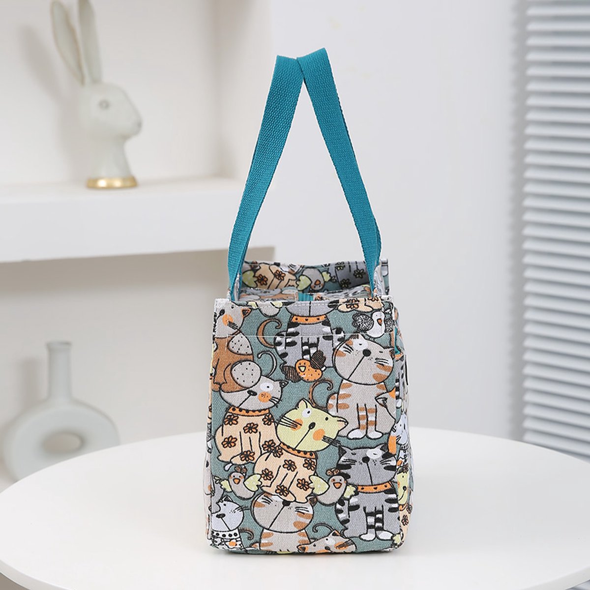 Leuke lunchtas met cartoonprint, geïsoleerde bento-tas met grote inhoud, coole draagtas, geschikt voor school, werk, reizen en picknicks. — cadeau in Koken & Dineren - foto 3