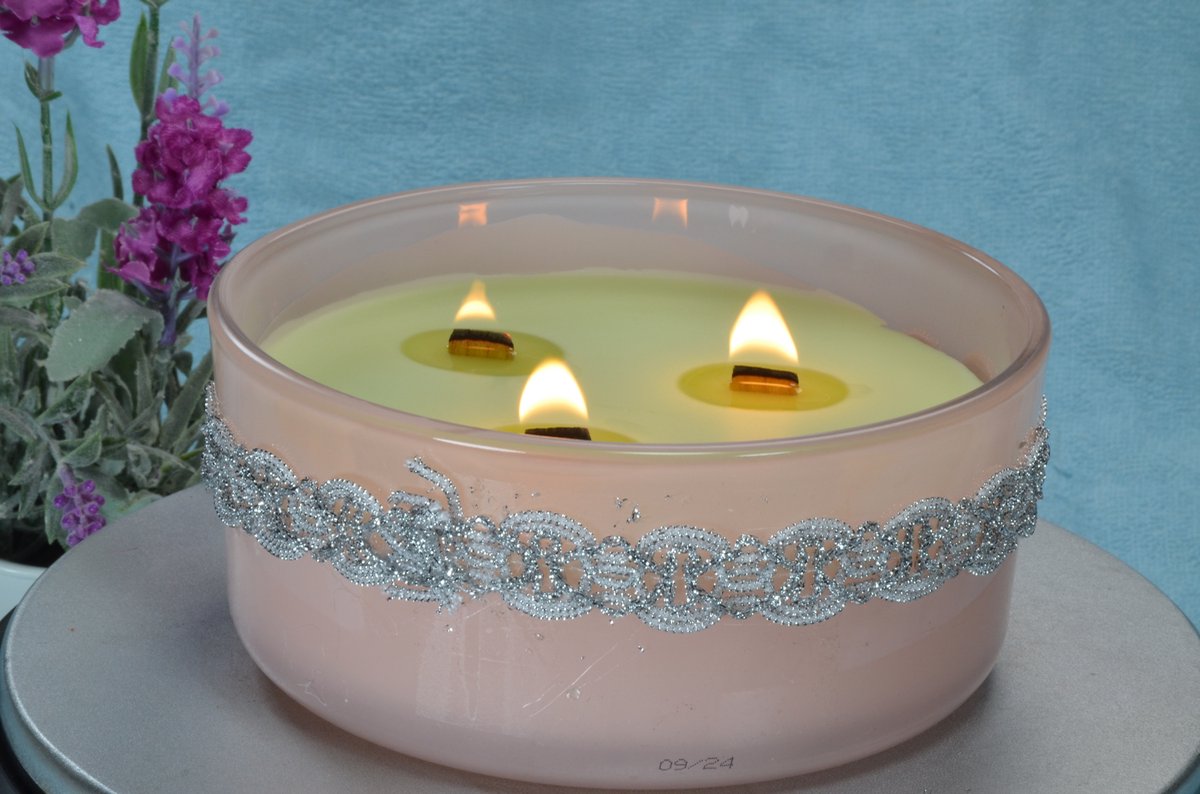 SPECIAL voor KERST 2025: Geurkaars Elegance Green met 3 Houten Pitten (Wooden Wick) - BEKIJK VIDEO