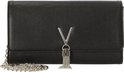 Zwarte Valentino Bags clutch met zilveren V-logo, franjehanger en ketting.