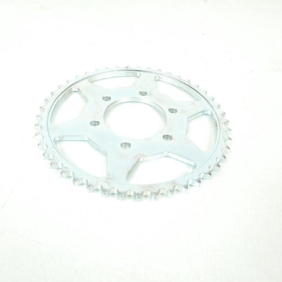 Couronne de transmission PBR pour Moto Suzuki 1200 GSX Inazuma 1999 à 2001 825 45 C45 / 45dts P530 Al76mm Neuf