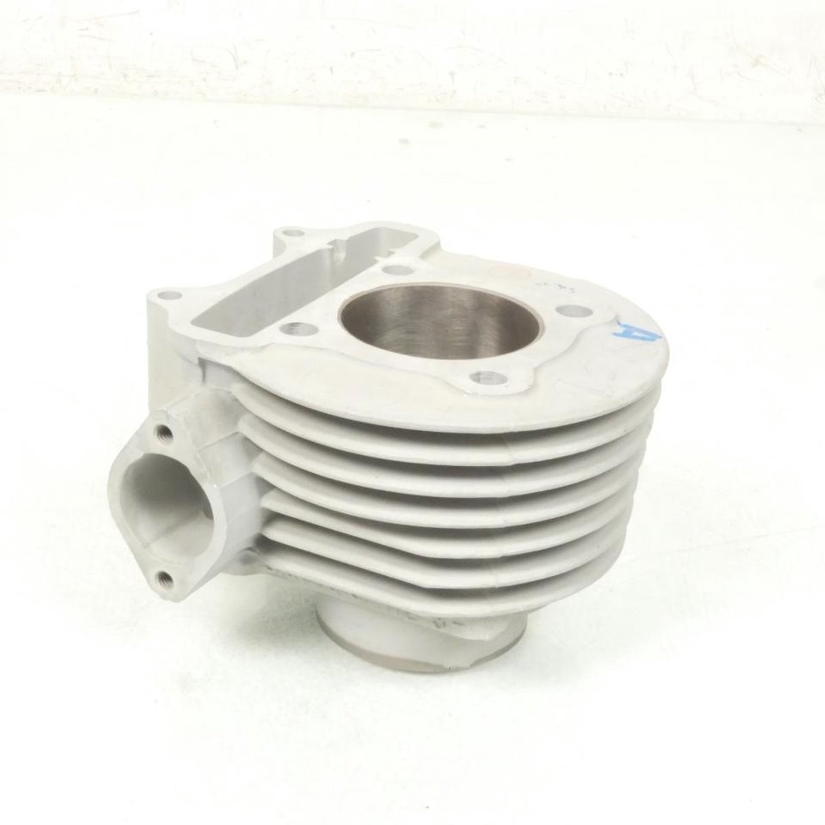Cylindre origine pour Scooter Kinroad 125 XT125T-17 Neuf